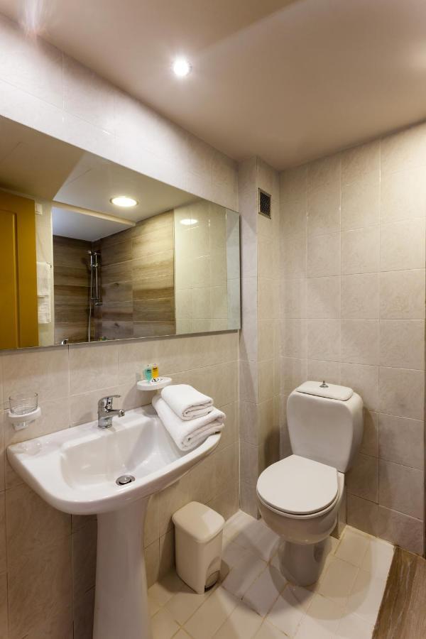 Cavo D' Oro Hotel & Suites Kalamákion 外观 照片